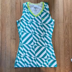 Nike Pro Dri-Fit Geometric Printed tank